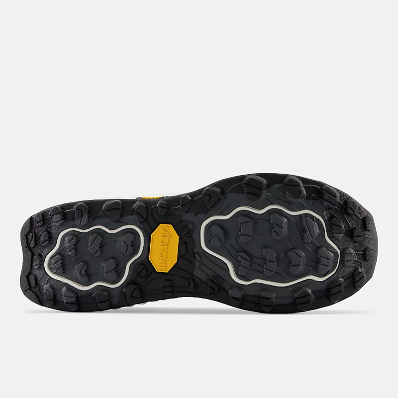 Tênis feminino Fresh Foam X Hierro v7 - Preto com Sal Marinho