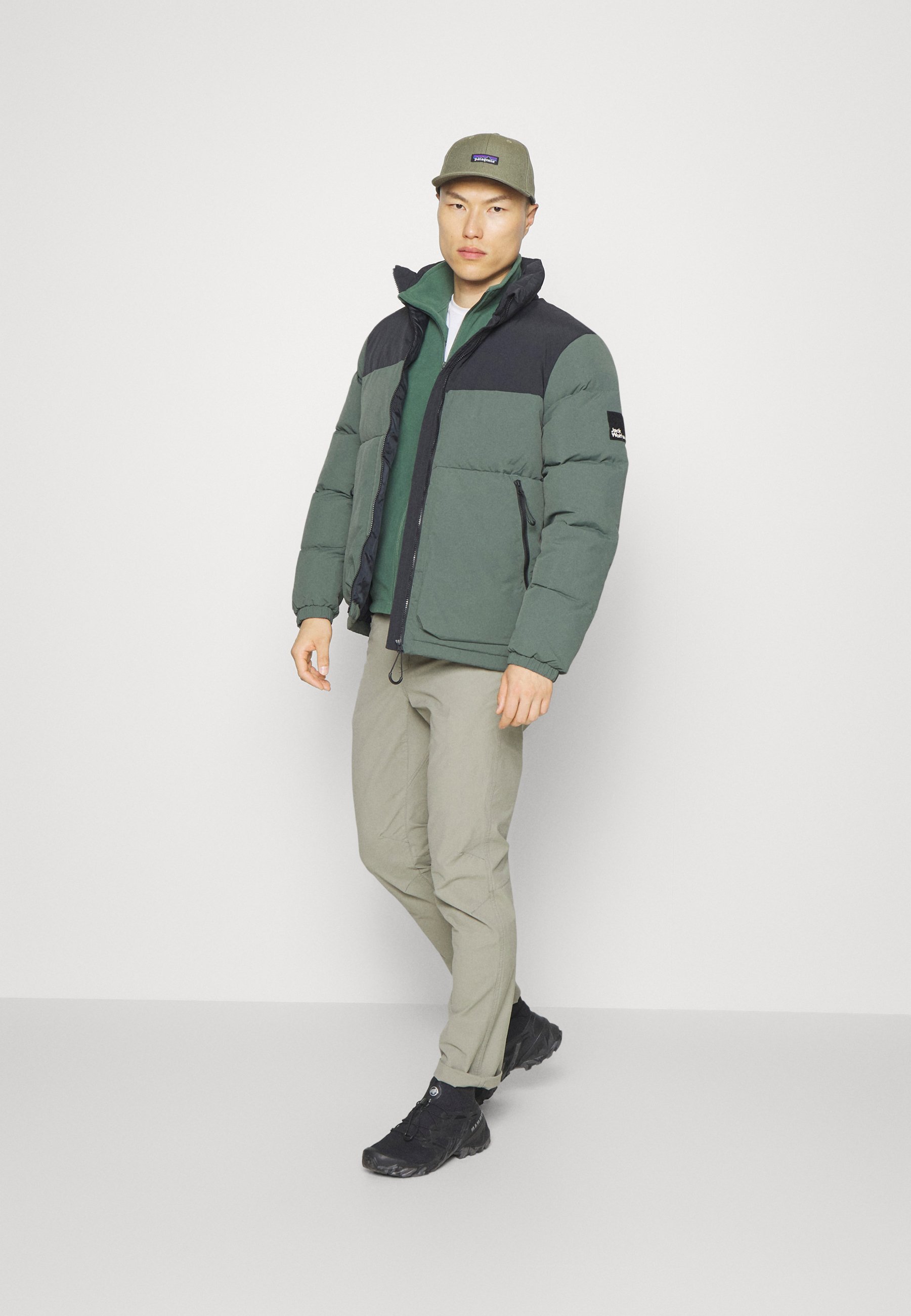 Jack Wolfskin DELLBRUECK - Giacca imbottita - verde ardesia