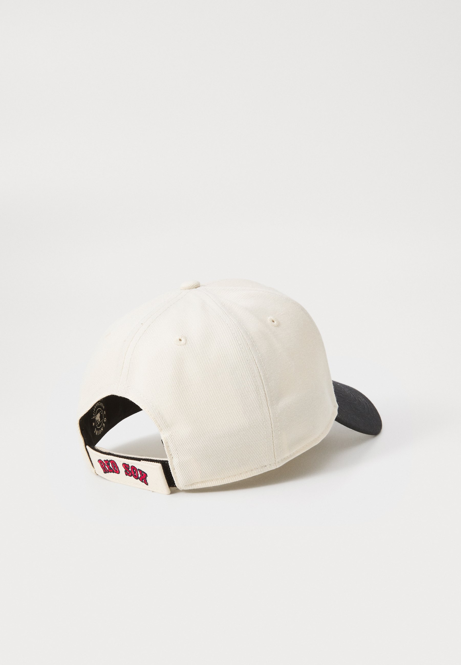 '47 Caps