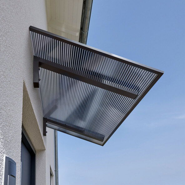 Cobertura inclinada PT/SE, antracite, 16 mm, listrada