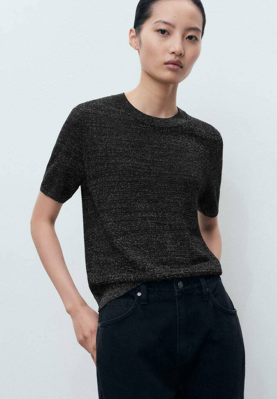 Mango Basic T-shirt - zwart