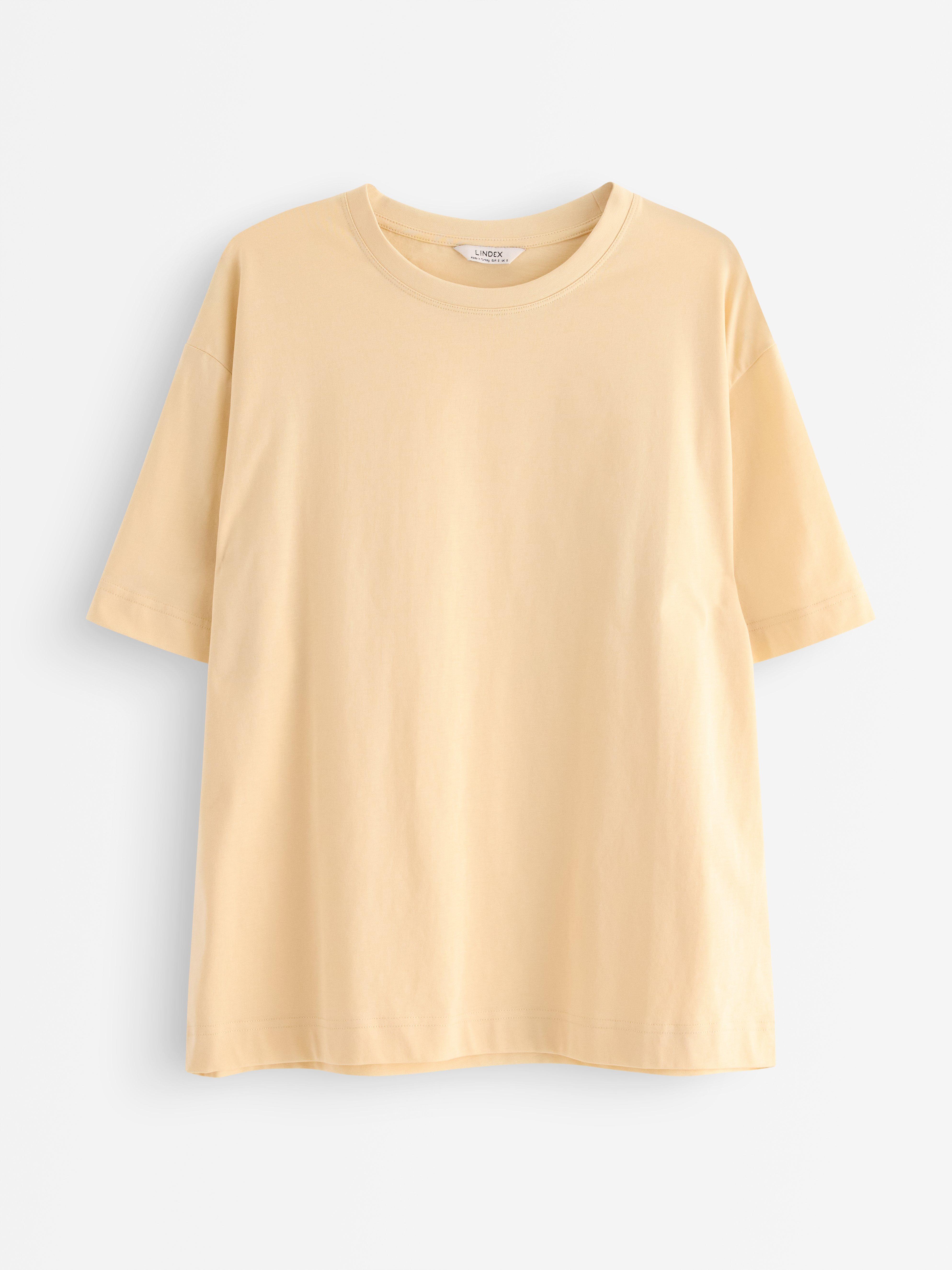 Camiseta extragrande color amarillo claro