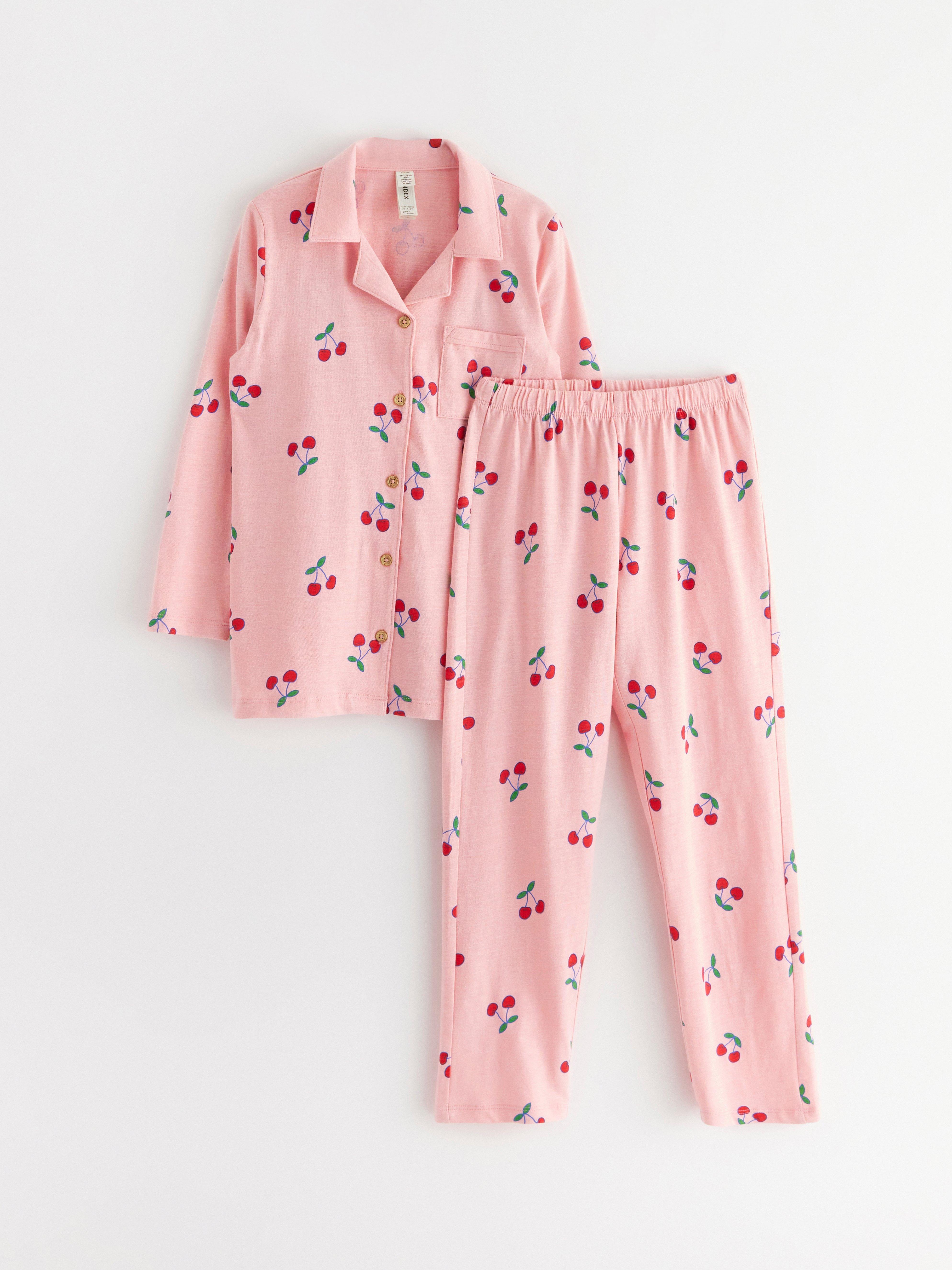 Pijama rosa claro