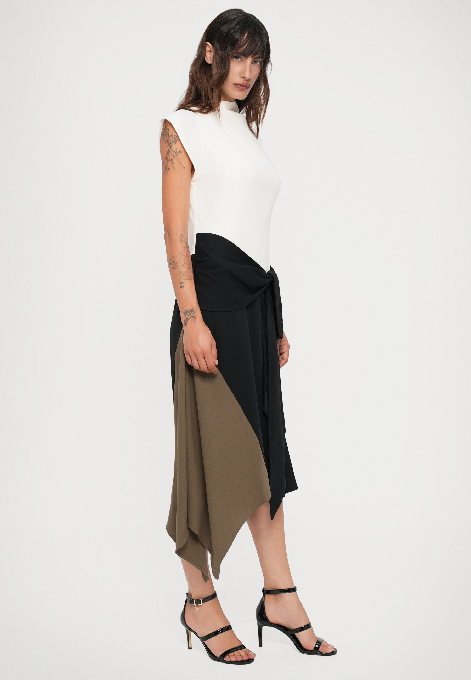 STAUD DAVINA JURK - Maxi-jurk - zwart/multicolor