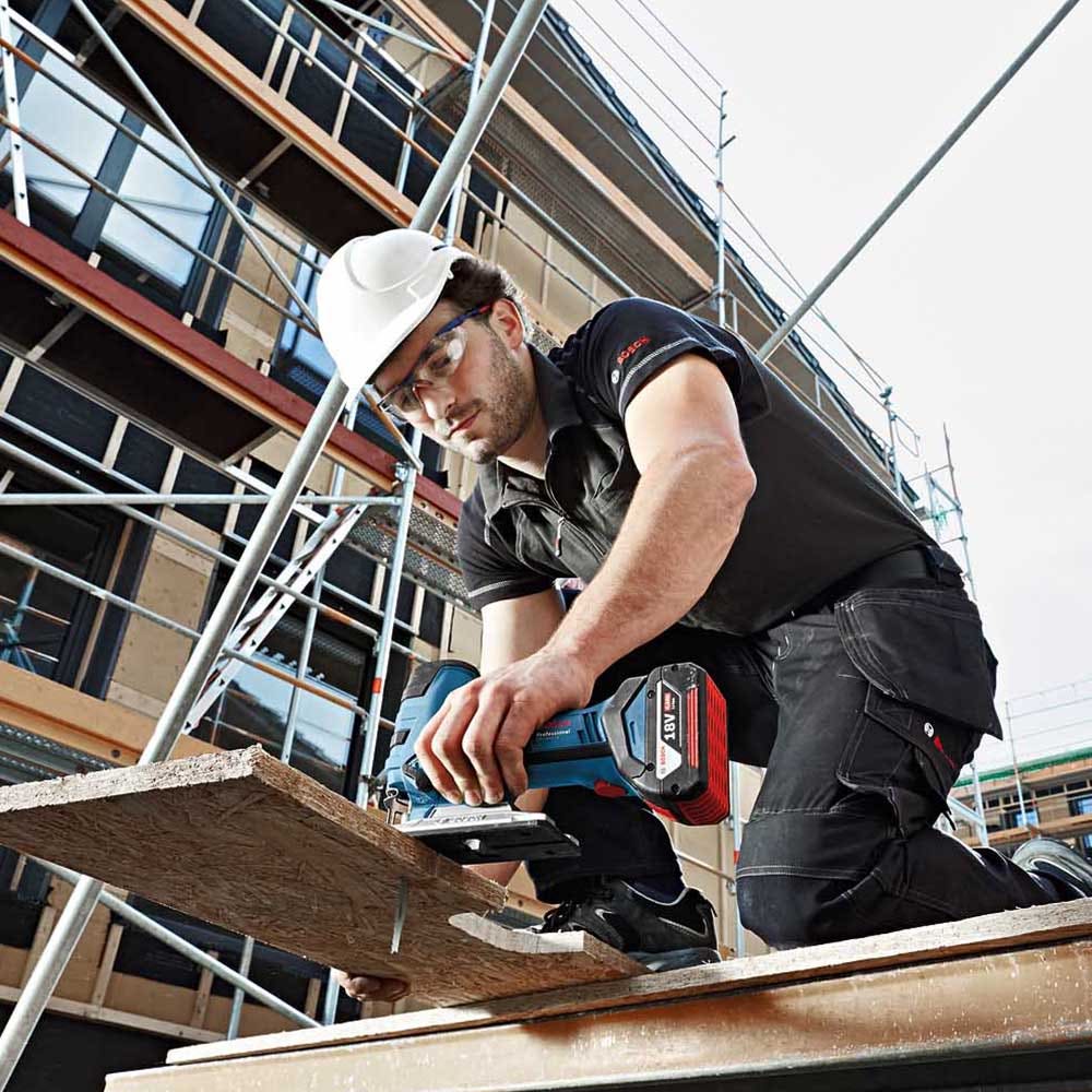BOSCH 18V Akku-Stichsäge GST 18 V-LI B Skin 06015A6100