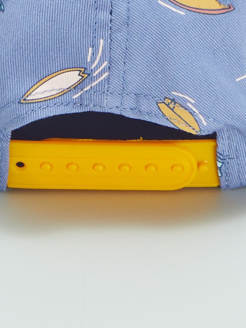 Gorra de camionero con bordado 