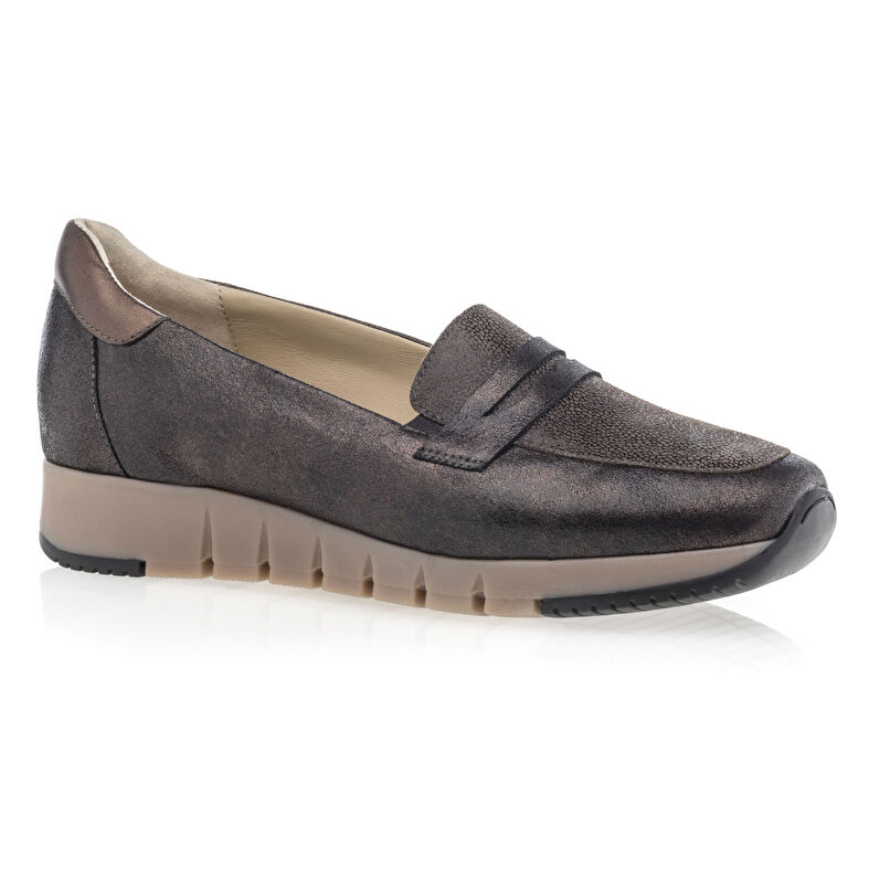 Naisten ruskeat loaferit/veneilykengät