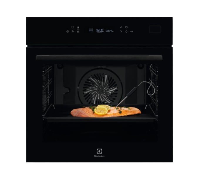 Piekarnik parowy Electrolux EOB7S31Z