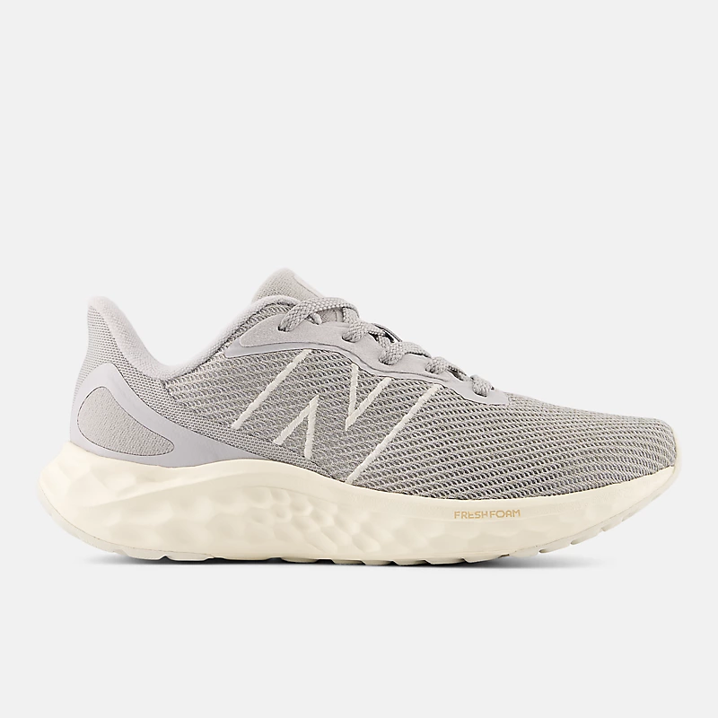 Femme Fresh Foam Arishi v4 - Σκυρόδεμα με Brighton Gray και Angora