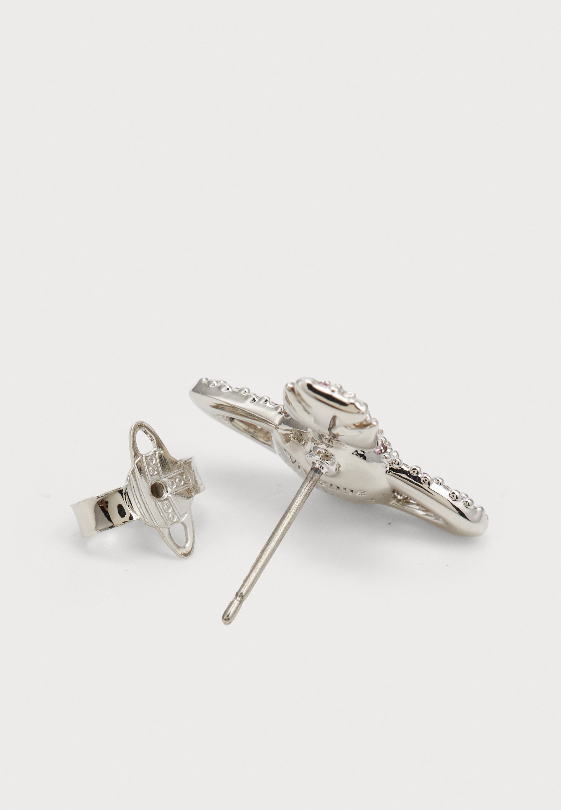 Vivienne Westwood GRACE BAS RELIEF STUD OORBELLEN - Oorbellen - zilverkleurig