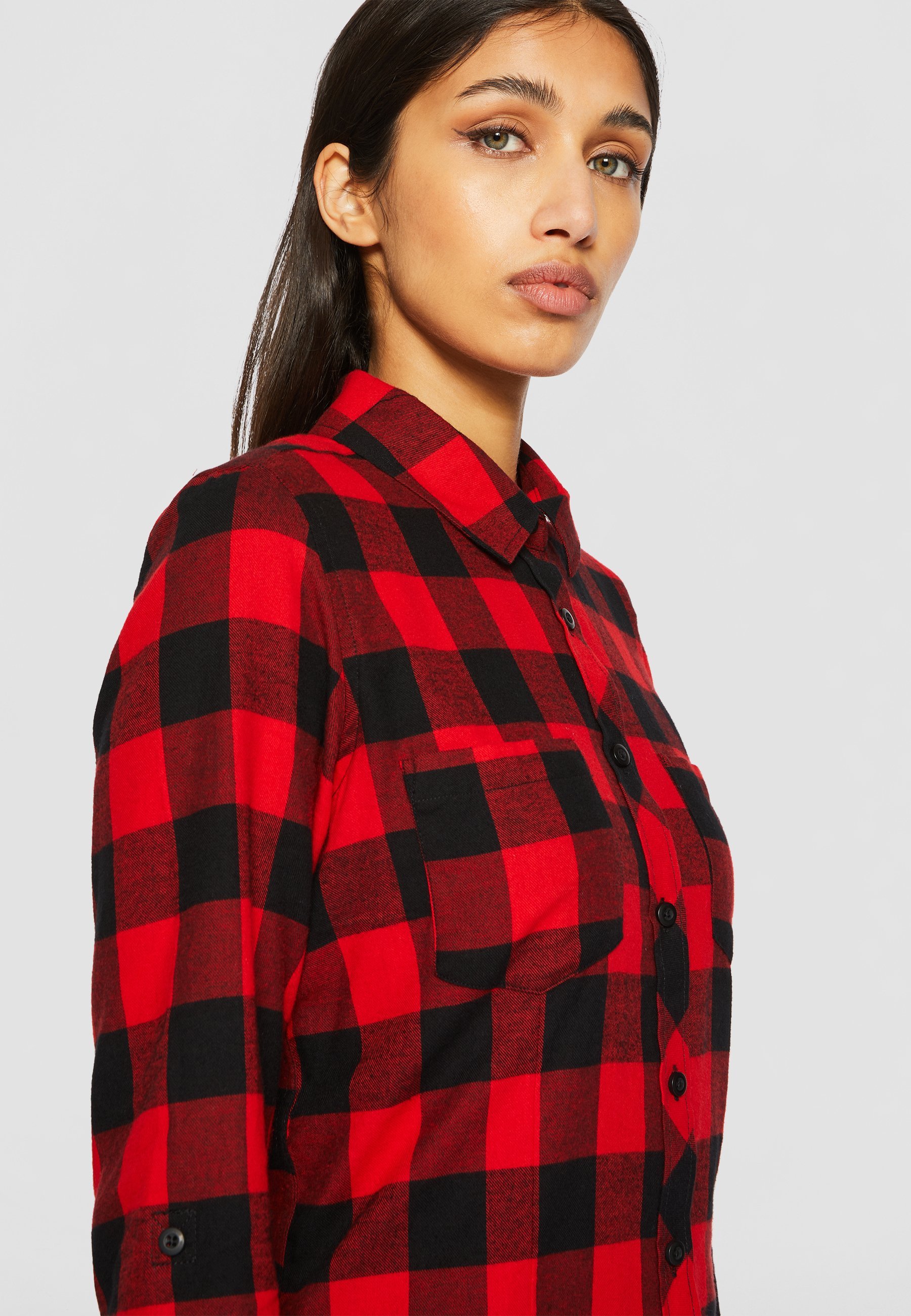 Chemisier boutonné Urban Classics - noir/rouge