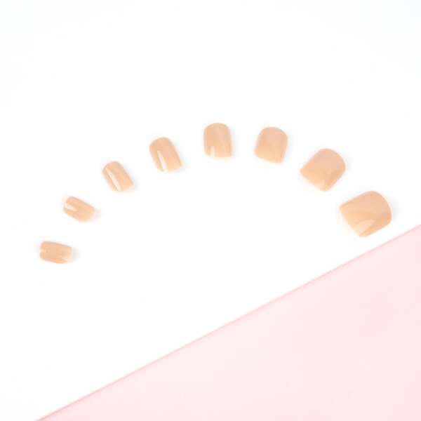 Invogue Honey Nude Square Negler – Pakke med 24