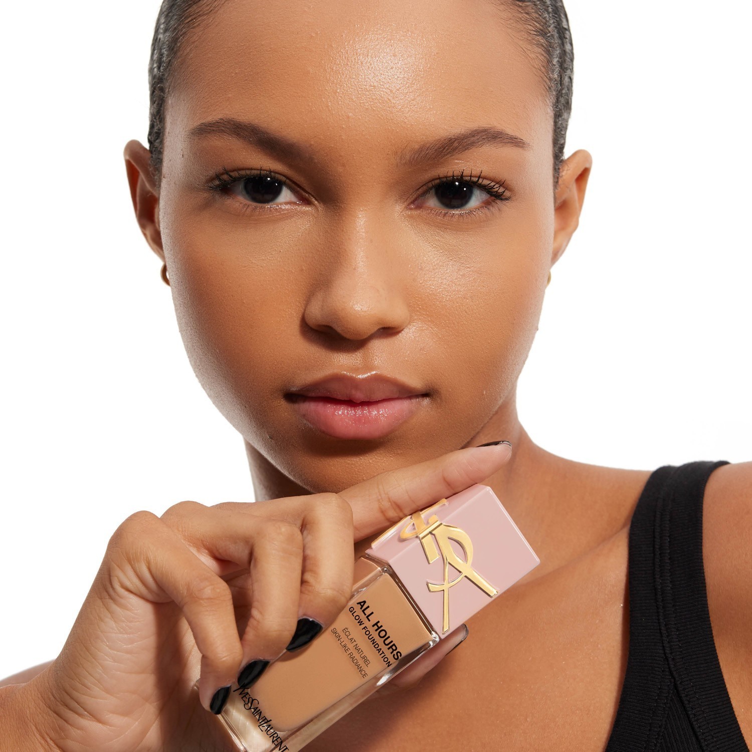 Yves Saint Laurent Foundation All Hours Glow tonālais krēms - 25 ml