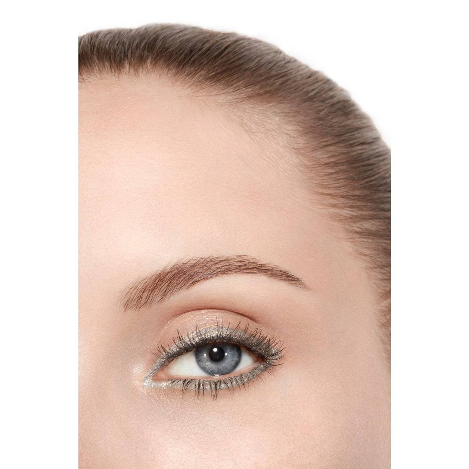 CHANEL acu ēnas OMBRE ESSENTIELLE - 2,2 g