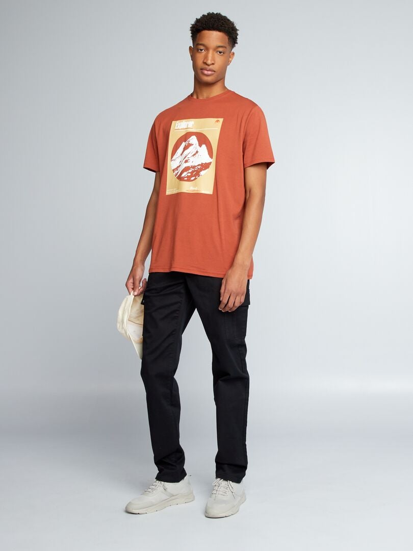 Calça reta com vários bolsos +190 cm - L38 - preta