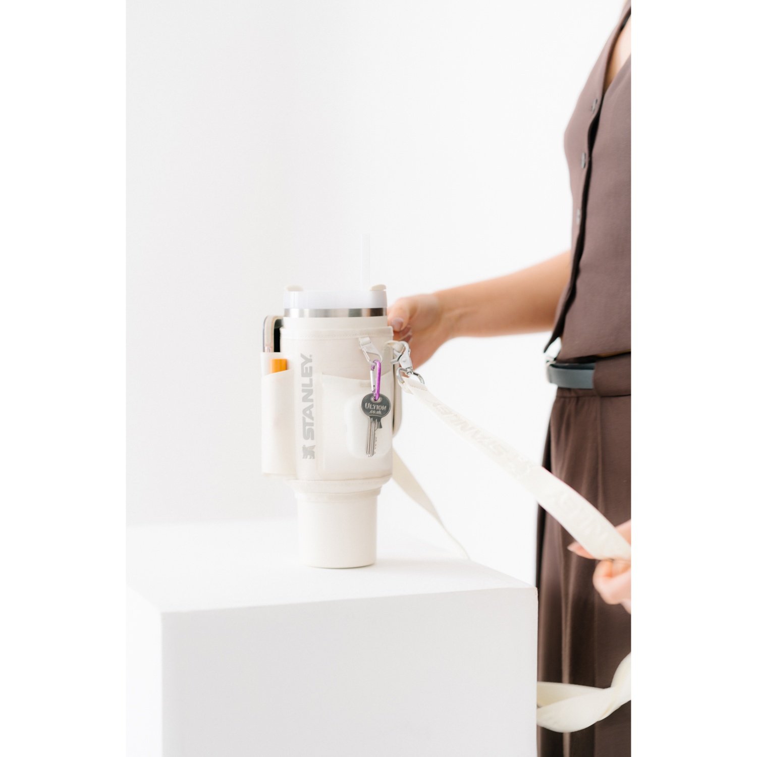 Stanley nosač za boce za vodu/remen za rame | 0,89 l – THE QUENCHER H2.0 FLOWSTATE™ čaša – 1 komad