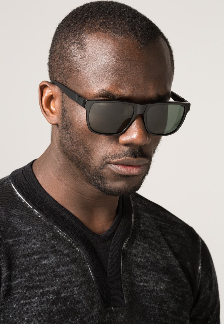 Occhiali da sole Emporio Armani - neri