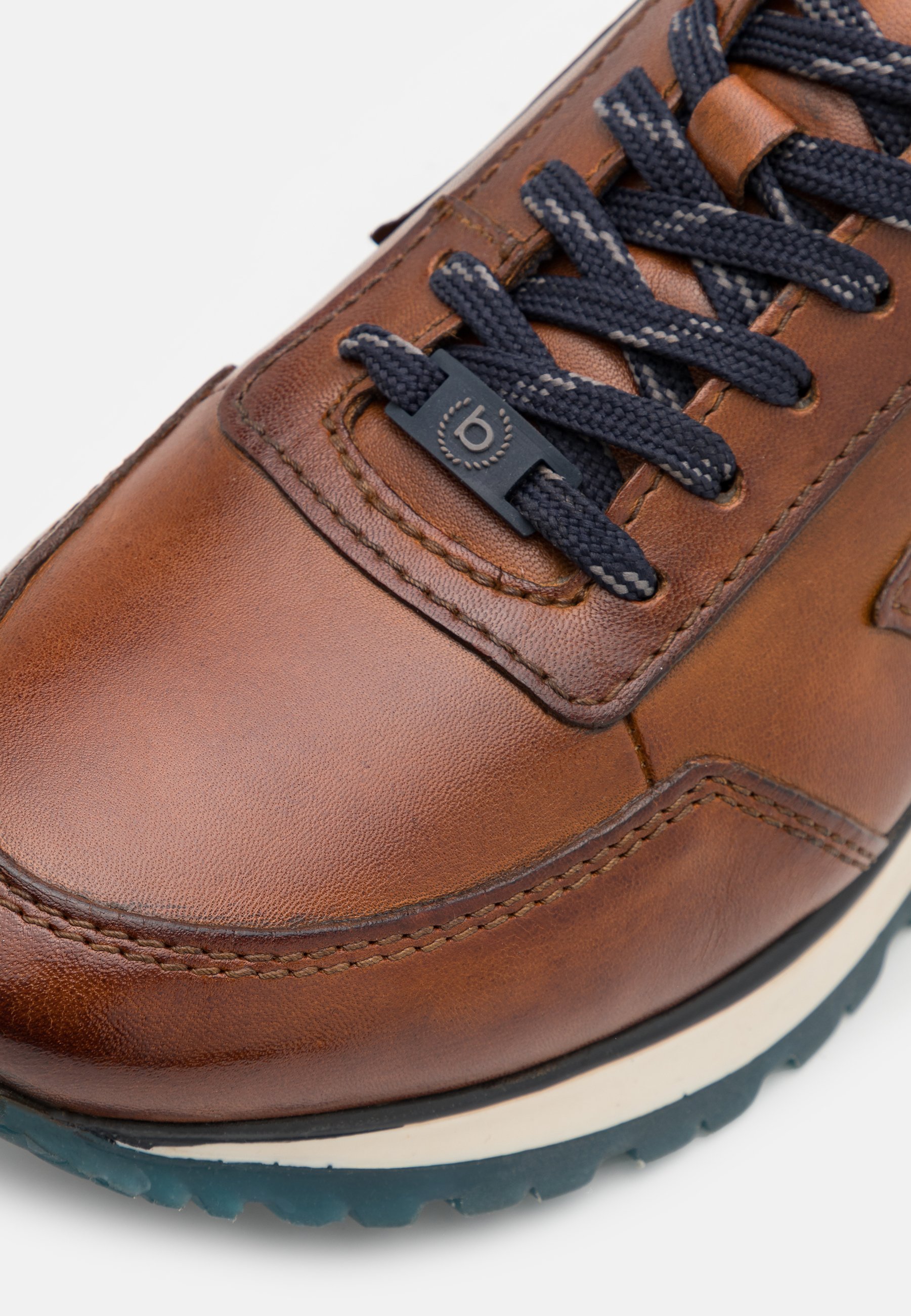 Baskets Bugatti - cognac