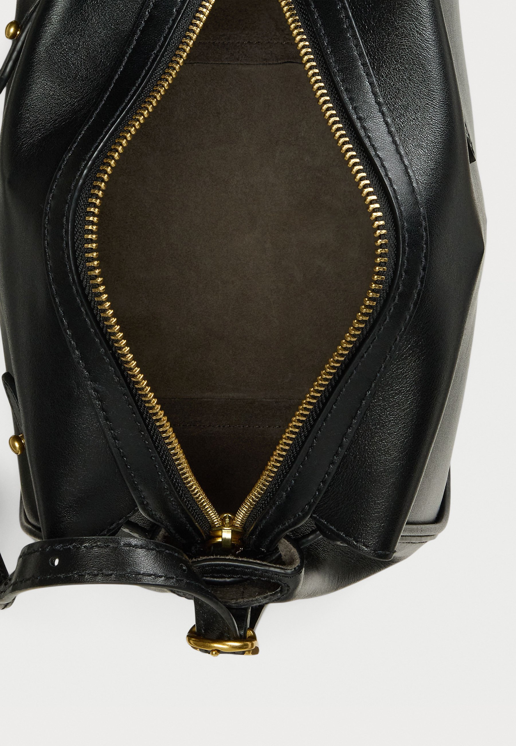 Polo Ralph Lauren Polo ID usnjena mini torba - črna