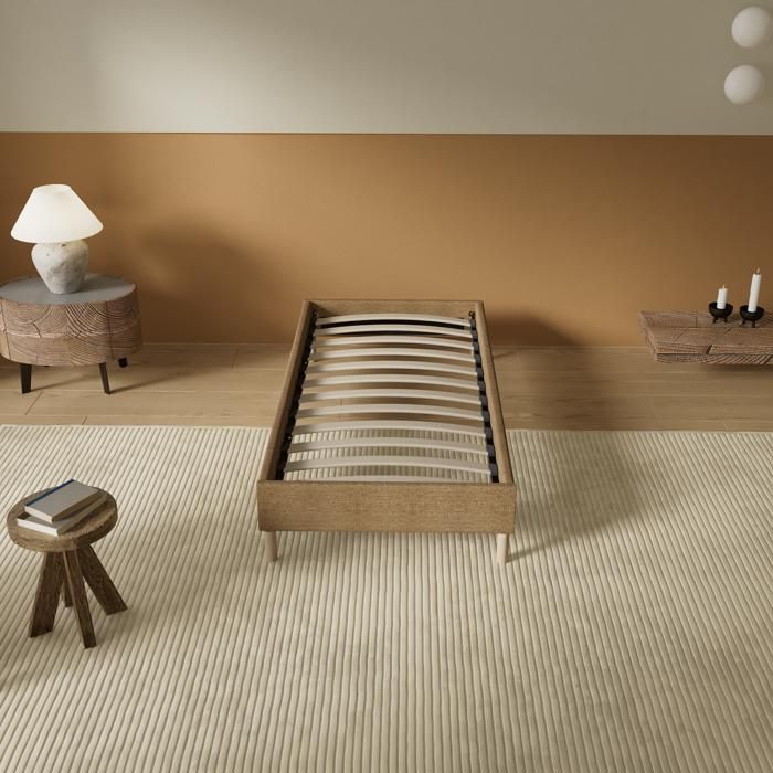 Bed met lattenbodem 90 x 190 cm - Bruine stoffen bekleding - Stabiel en stevig - Verstevigende middenpoten