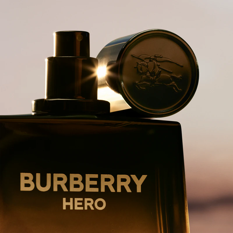 Burberry Hero Elixir de Parfum perfume intenso para homens