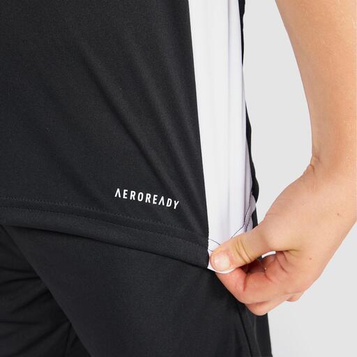  Entrée adidas