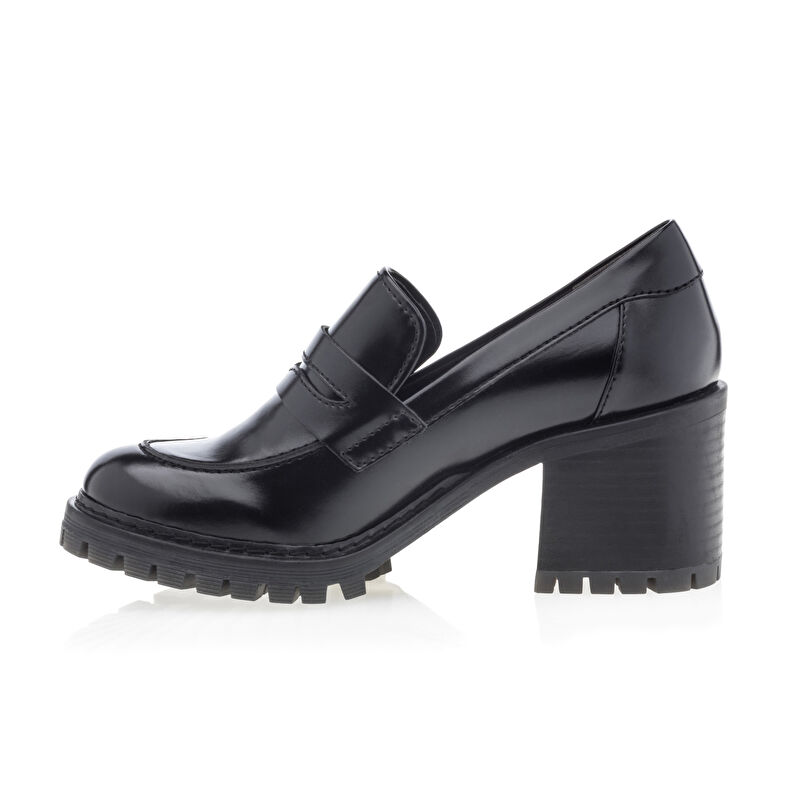 Svarta loafers/båtskor för kvinnor