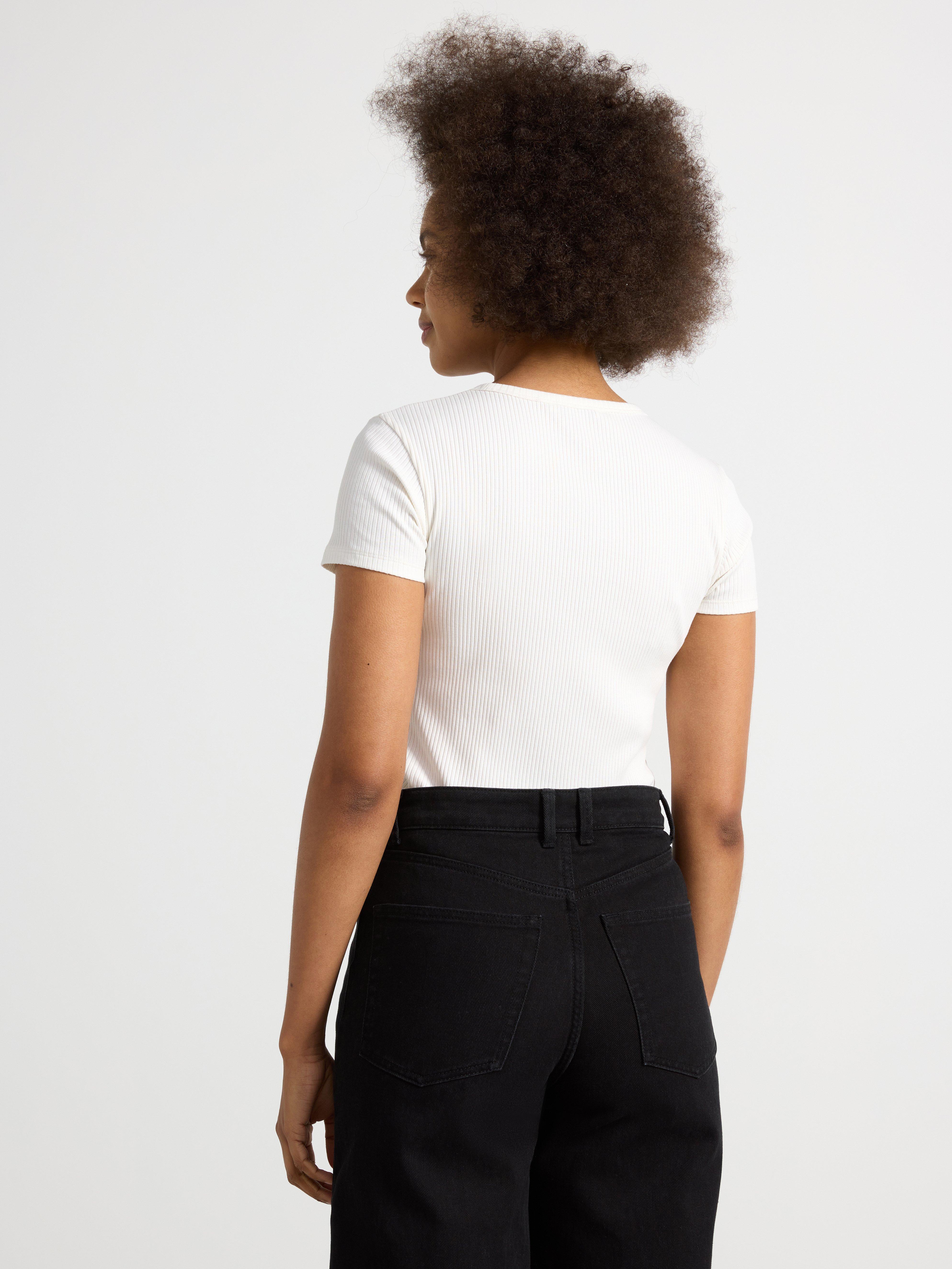 Ribbad kortärmad topp Off White