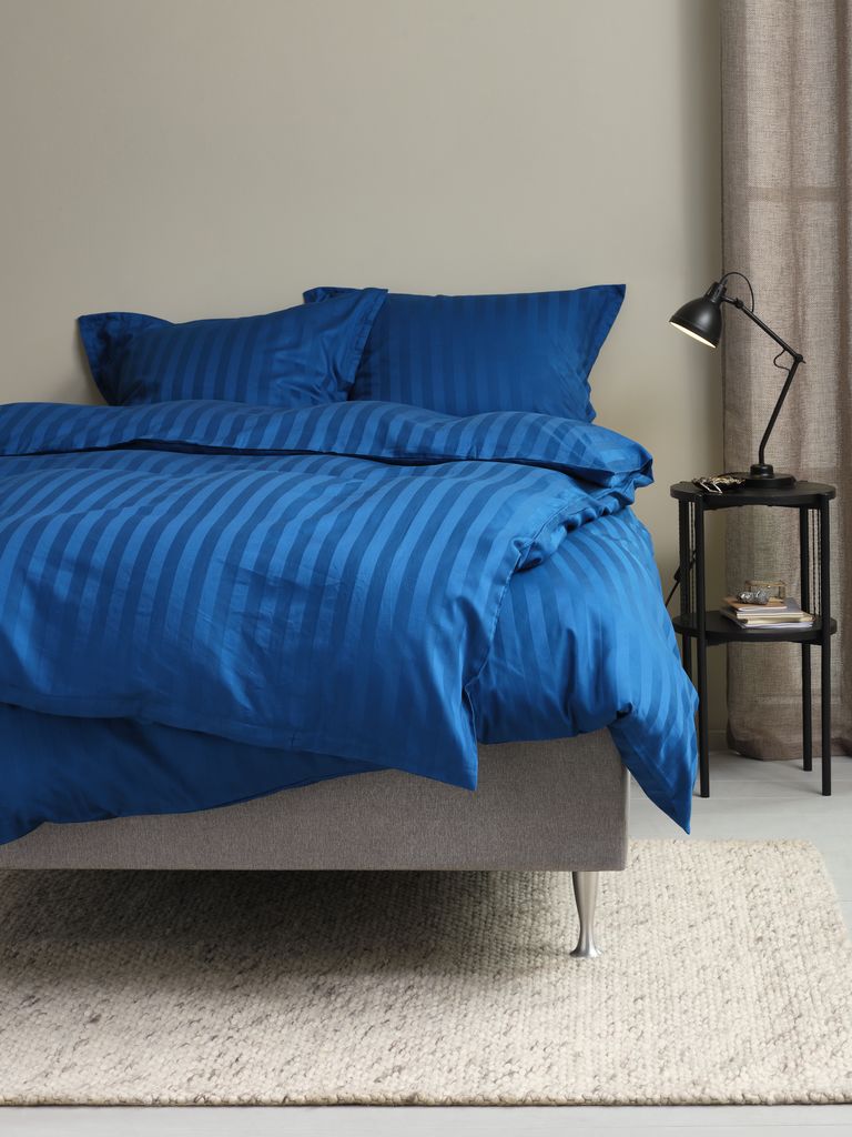 NELL Gold NELL satenski set posteljine 140x200 kobaltno plava