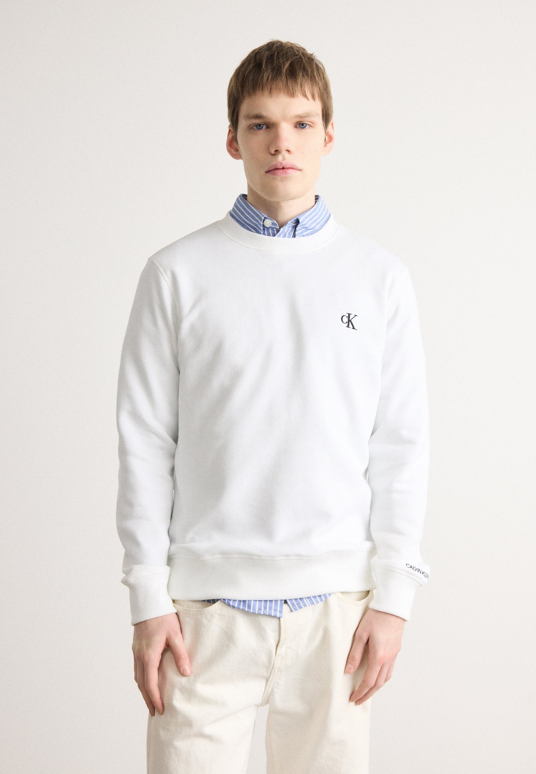 ESSENTIAL - Genser - blackCalvin Klein Jeans