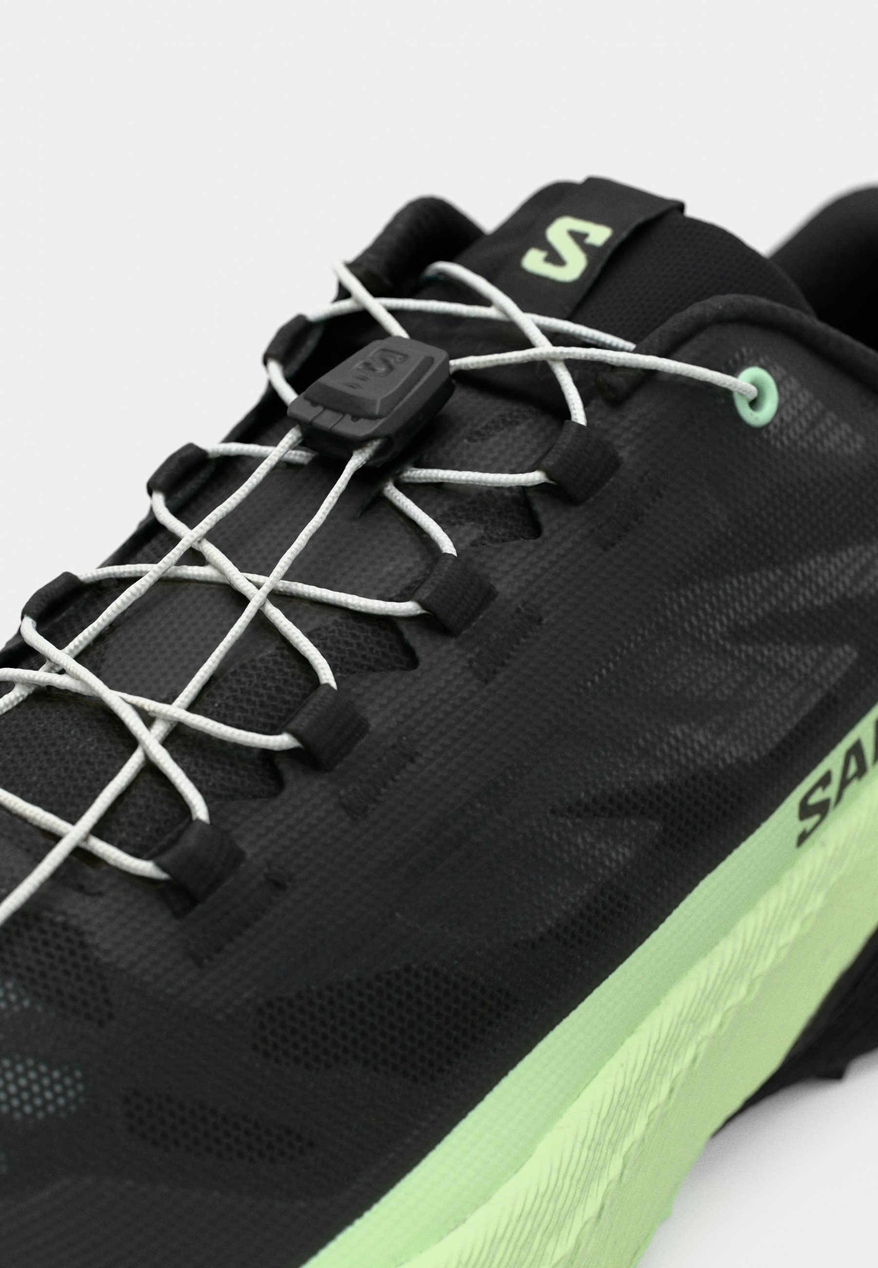 Salomon PULSAR - Trailrunning schoenen - zwart/patina groen