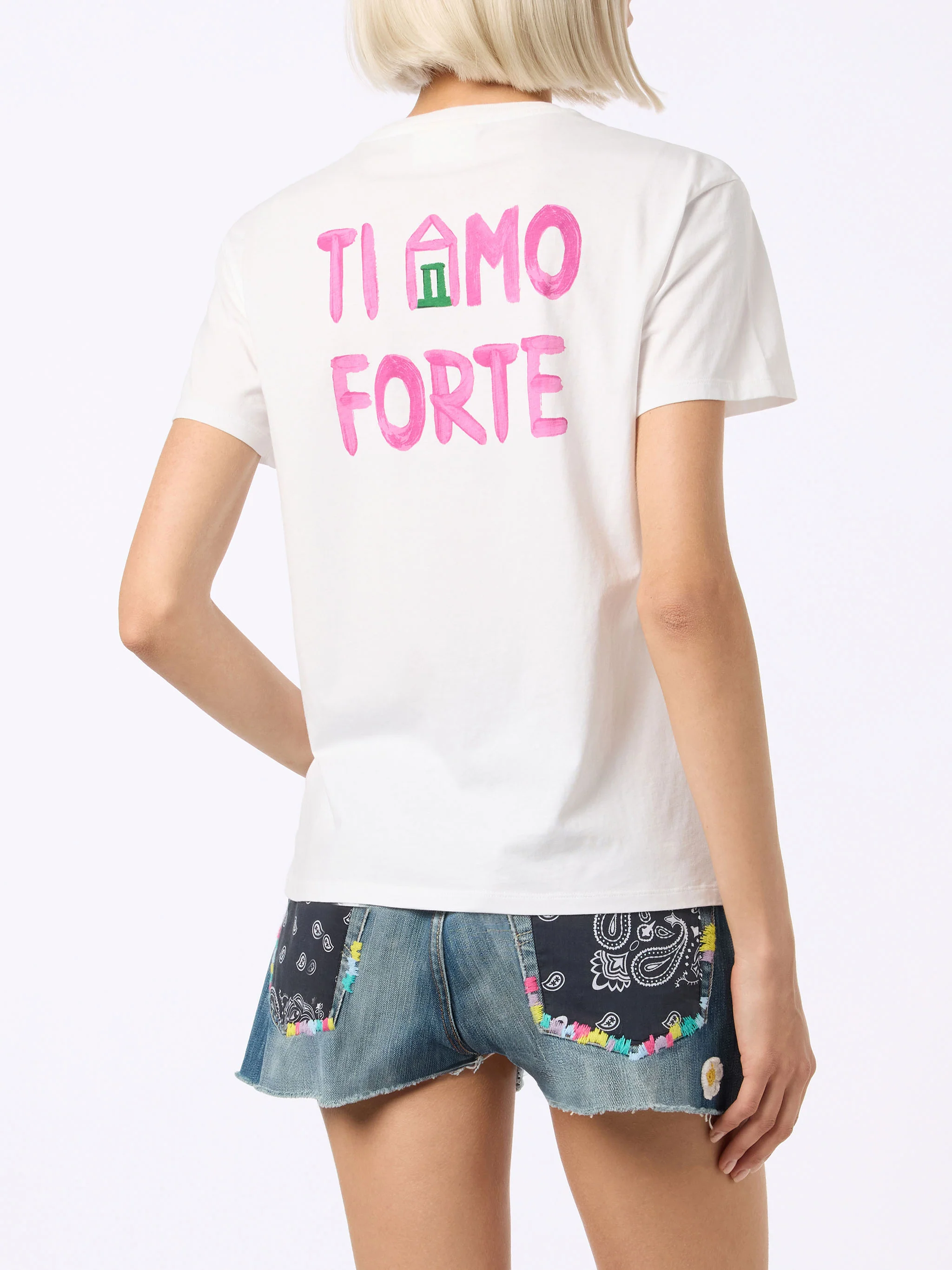 Emilie dames T-shirt met ronde hals, gemaakt van katoenen jersey, met Ti Am-print.