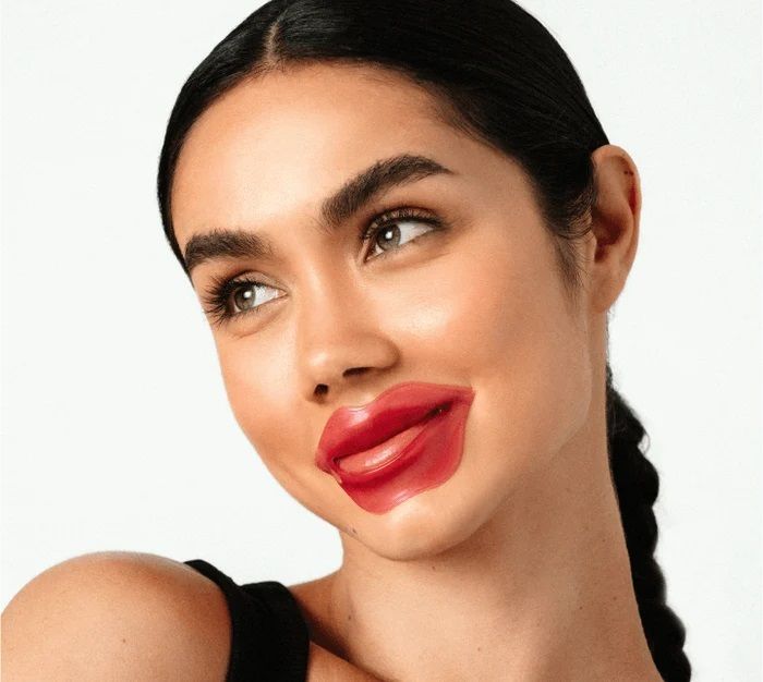 Uniccollagen Volume Lip Mask Усне: балзами и луксузна нега