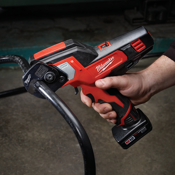 Obcinak do kabli MILWAUKEE 12V Skin M12CC-0