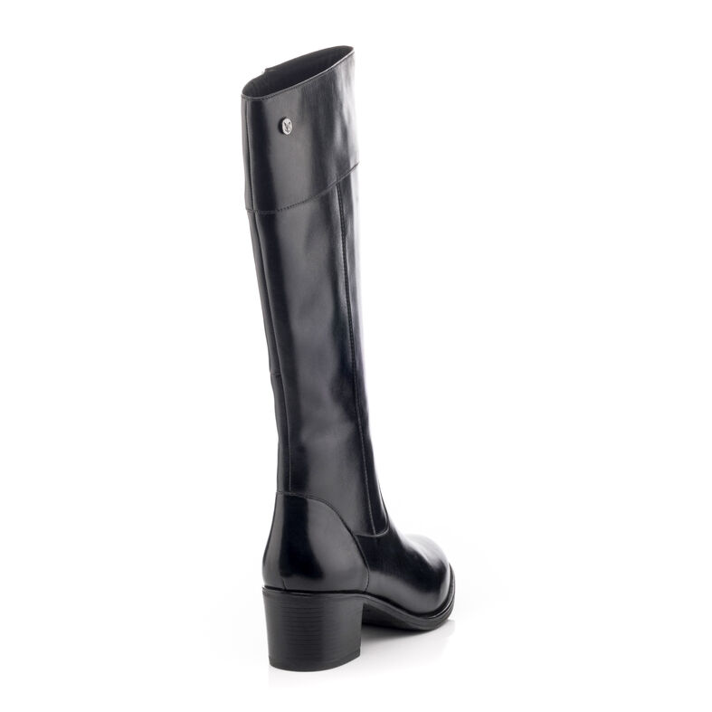  Botas negras de mujer