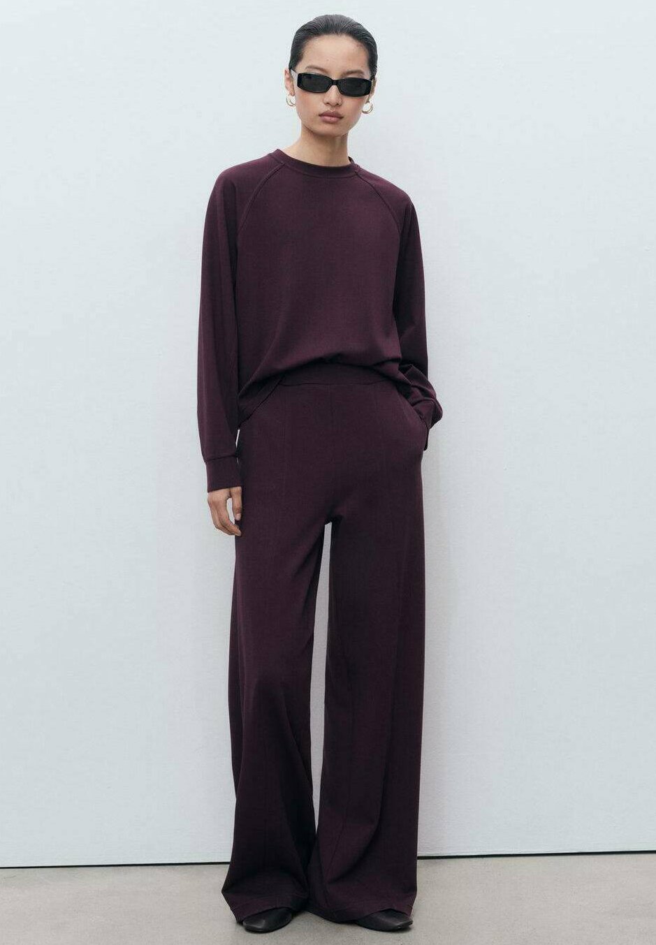 Mango JOGGER CON VITA ELASTICA - Pantaloni della tuta - bordeaux