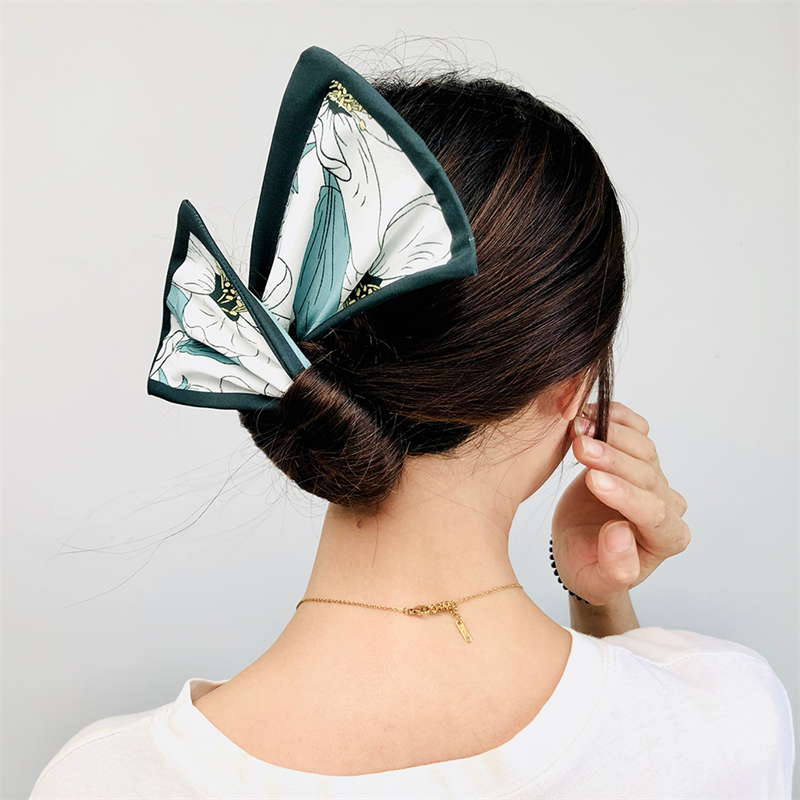 SOHO Bandeau Lily Hair Twister / Chignon Destt - 1 pièce
