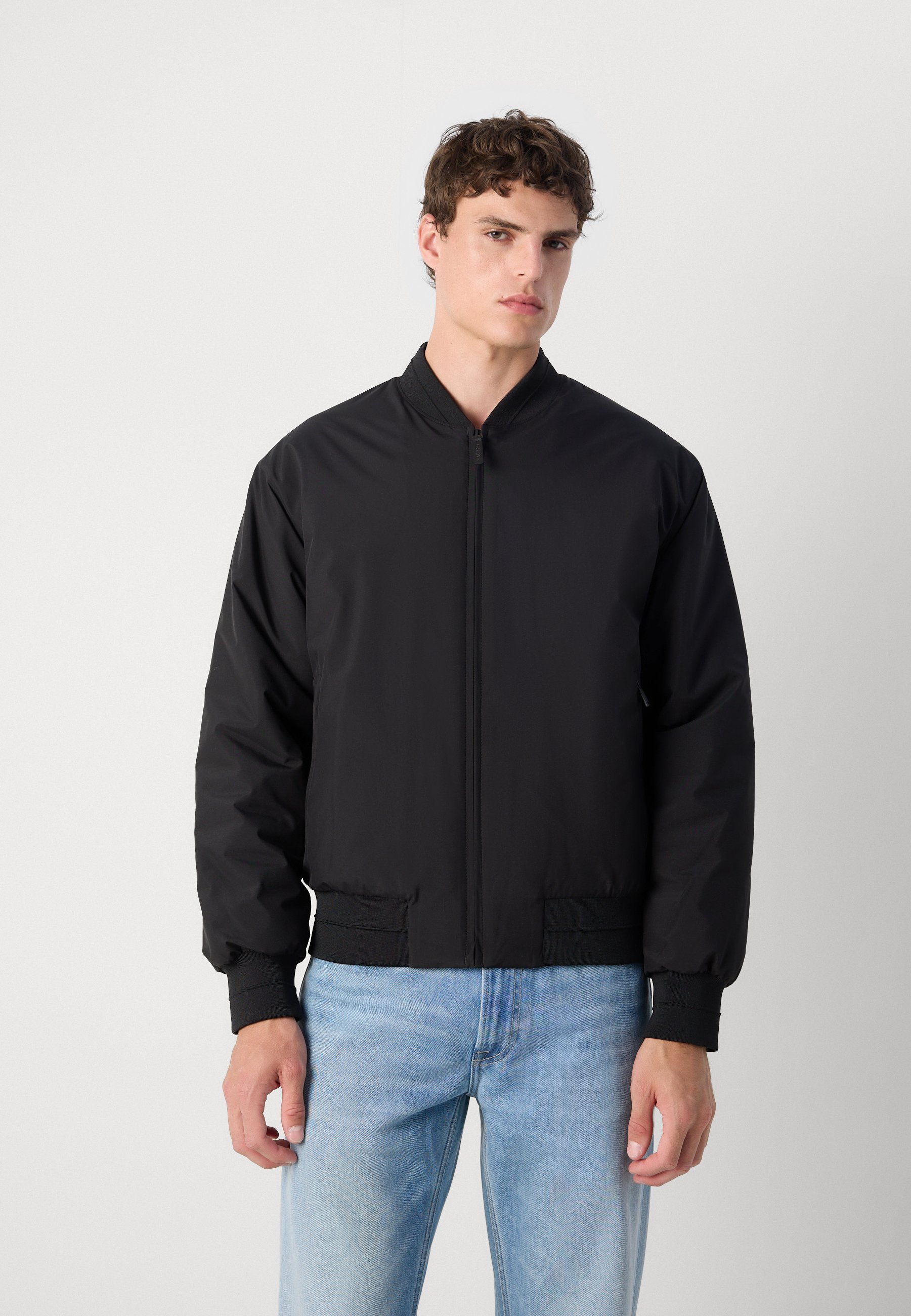 Calvin Klein SPORTSWEAR HERO - Bomber jakna - crna