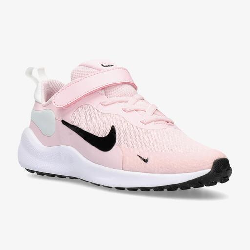  Nike Revolution 7