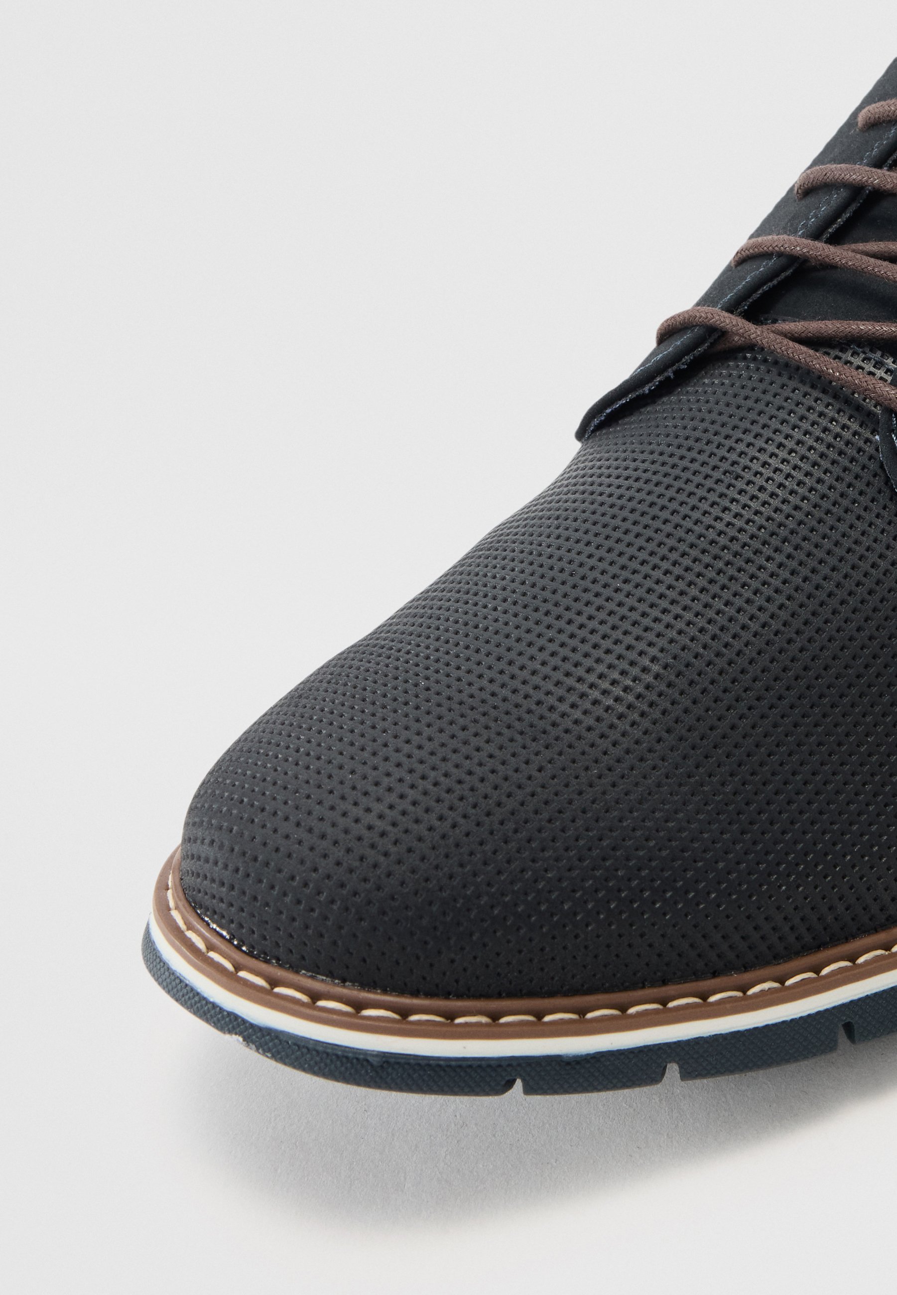 Chaussures à lacets Pier One Smart - bleu marine
