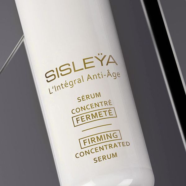 Sisleÿa L'Intégral Anti-Âge učvršćujući koncentrirani serum Luksuzni serum protiv bora i starenja