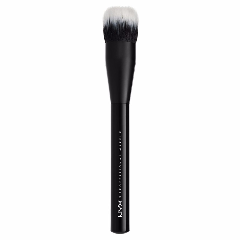 Pensulă profesională pentru fond de ten cu fibră dublă - NYX Professional Makeup
