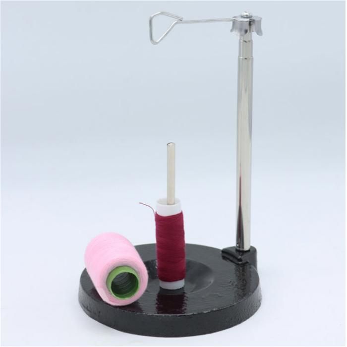Soporte cónico ajustable para carretes de hilo para máquinas de coser, bordar, acolchar y remalladoras. Un simple soporte para hilo.