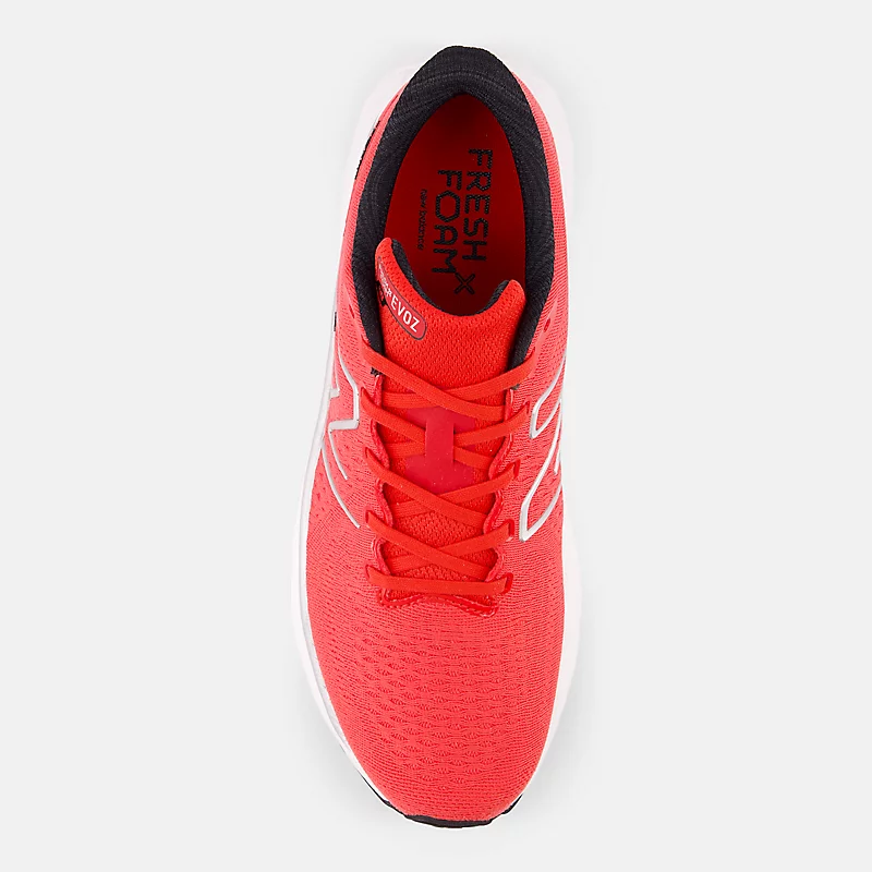 Ανδρικά Παπούτσια Fresh Foam X EVOZ v3 – Κόκκινο με Μαύρο και Ασημί Μεταλλικό Φινίρισμα