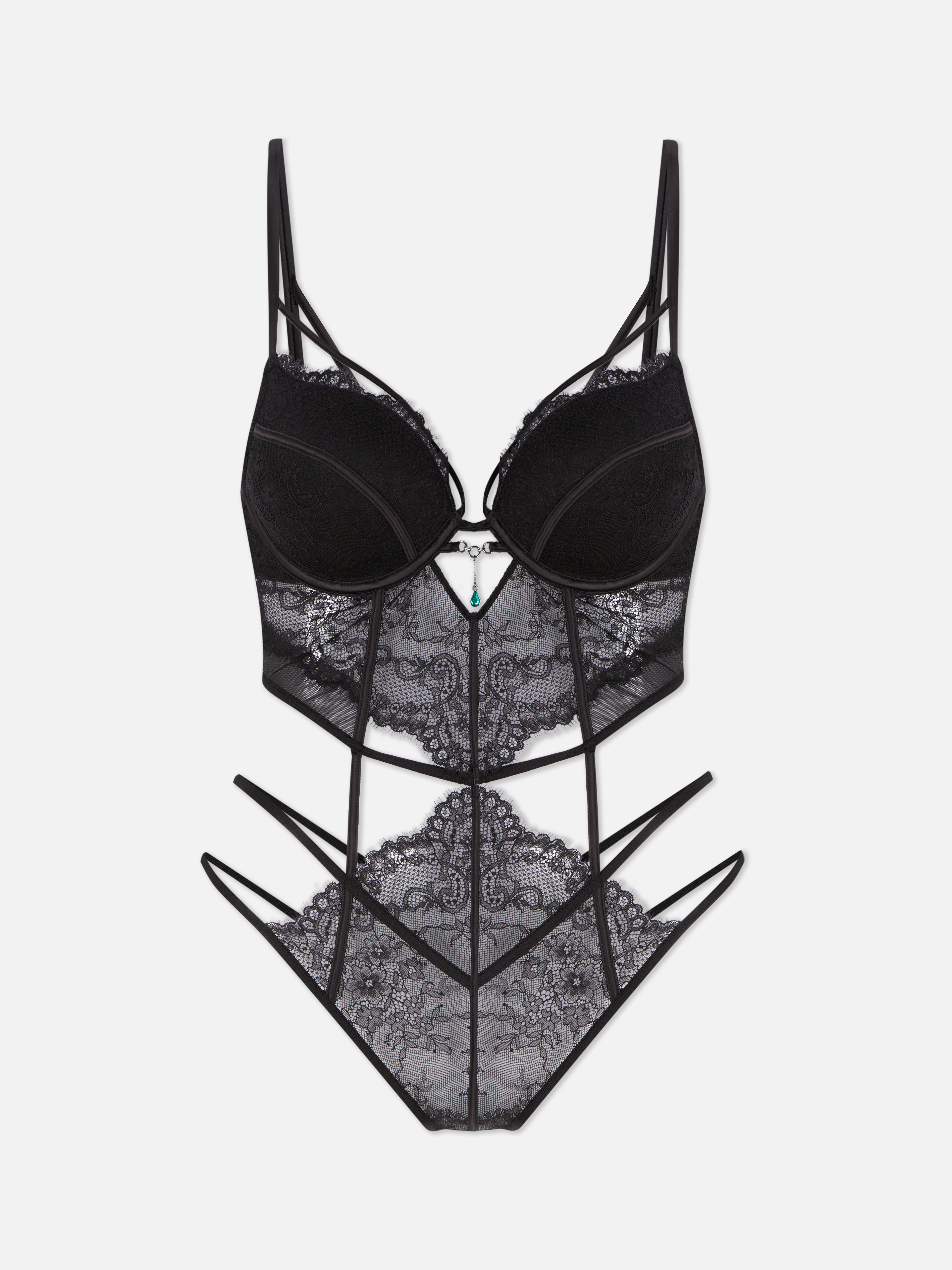 Body push-up con spalline e pizzo. Questo body con pizzo e spalline accattivanti è la base perfetta grazie alle coppe push-up e alla profonda scollatura a V.