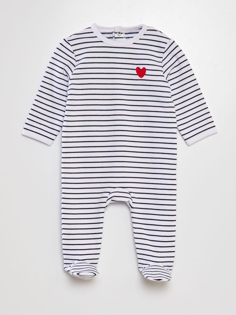Conjunto de body, macacão e babador com estampa de coração para bebê - BRANCO