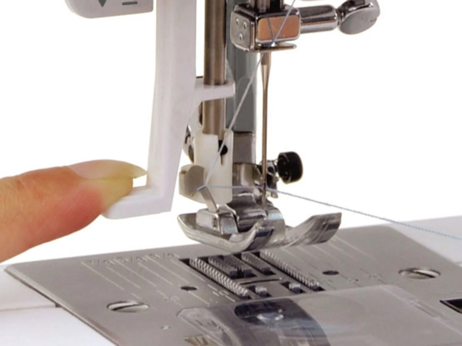 Machine à coudre informatisée Carina « Saphira », 100 programmes de couture, 7 boutonnières, avec table d'extension