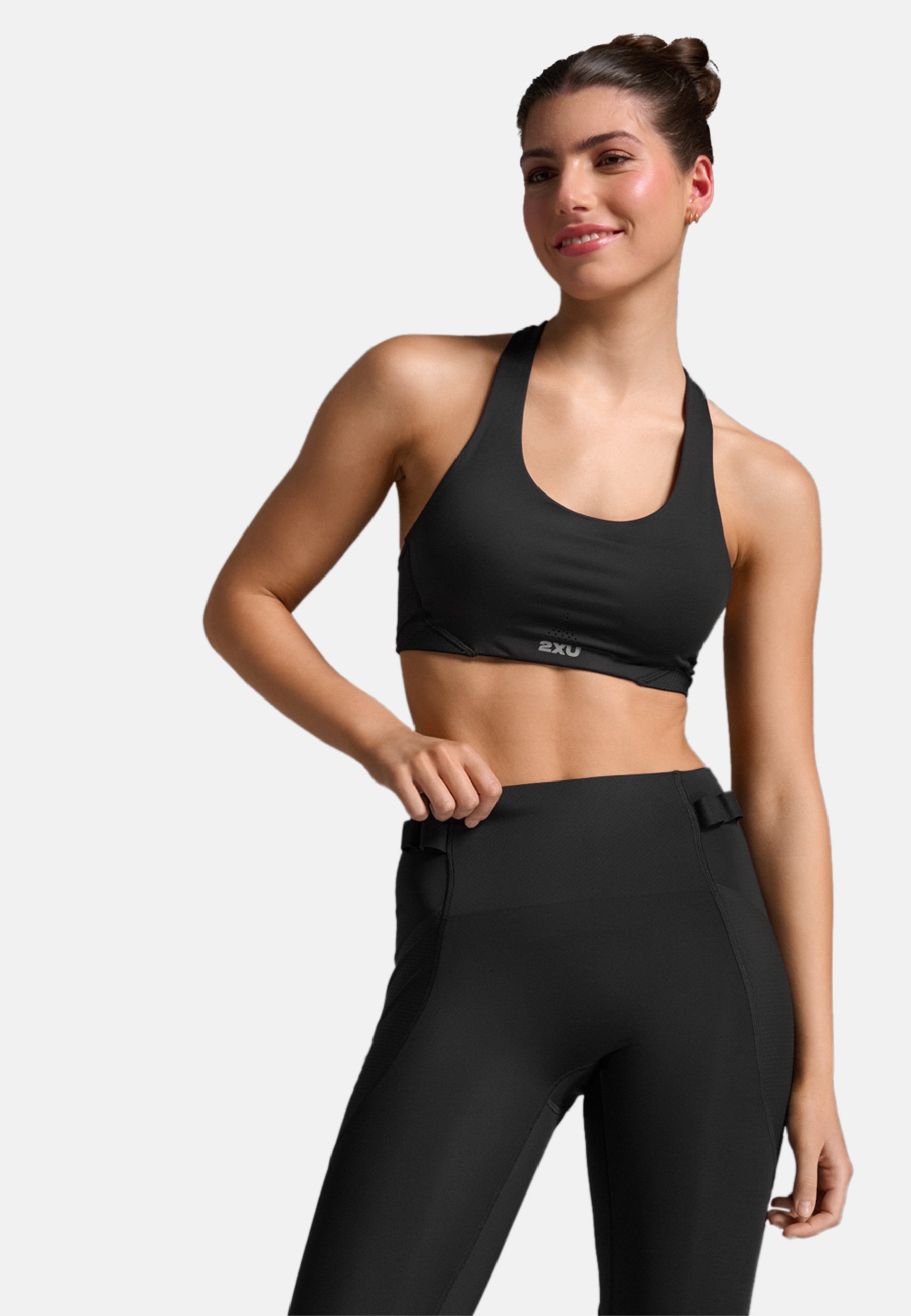 2XU AERO IMPACT – Sport-BH mit mittlerem Halt – Schwarz/Silber reflektierend