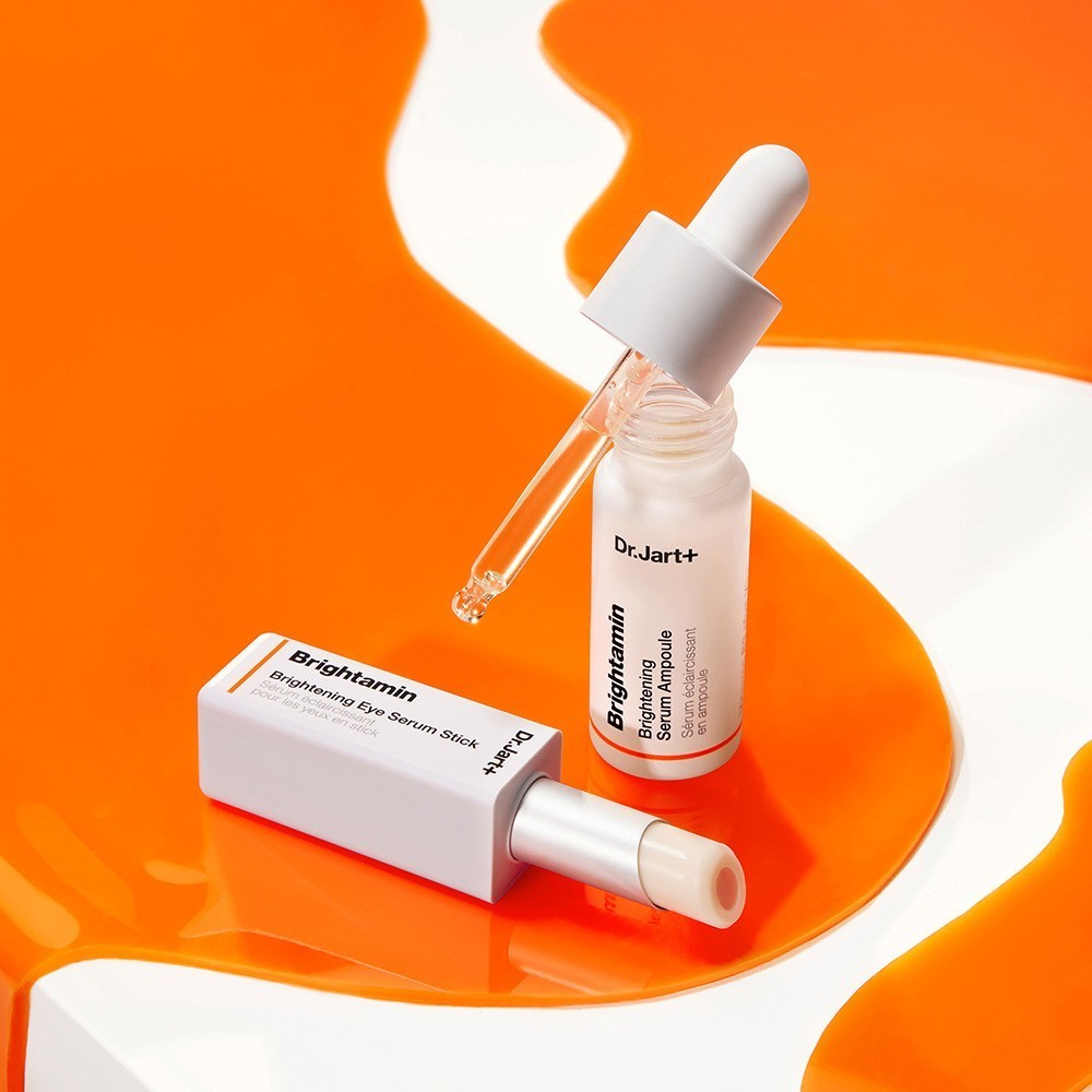 Dr. Jart+ Brightamin serum za posvjetljivanje očiju u stiku – 4 g
