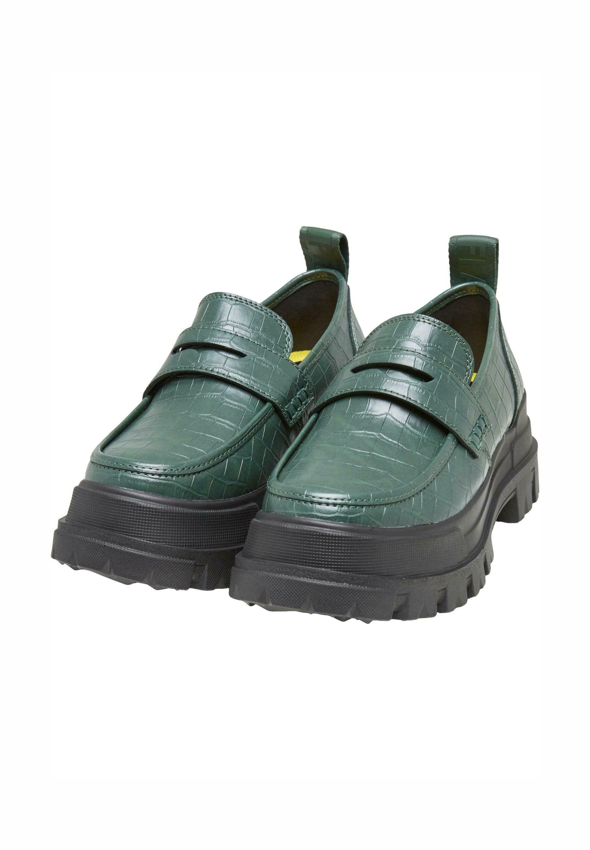 Chaussures Buffalo Slip-ons - greencroco